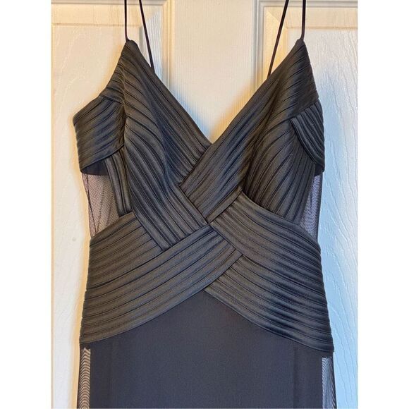 NWOT Gorgeous JS Collections Weave Front Sheer Black Evening Midi Gown Size 8US - Picture 5 of 10